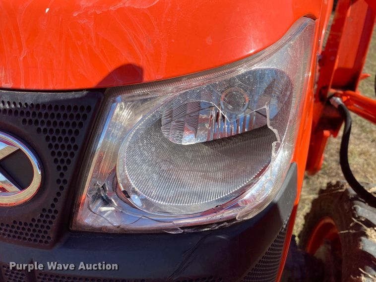 image for item DN7560 2021 Kubota L3301HST  MFWD tractor