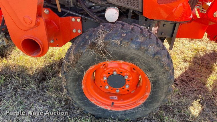 image for item DN7560 2021 Kubota L3301HST  MFWD tractor