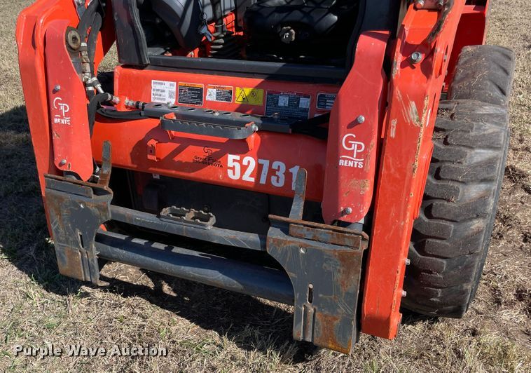 image for item DN7561 2021 Kubota SSV65  skid steer loader