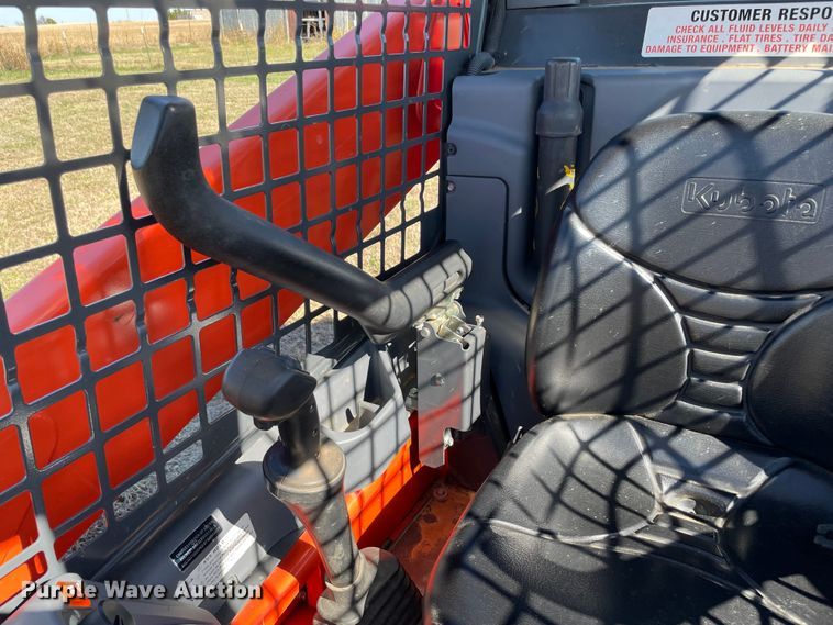 image for item DN7561 2021 Kubota SSV65  skid steer loader