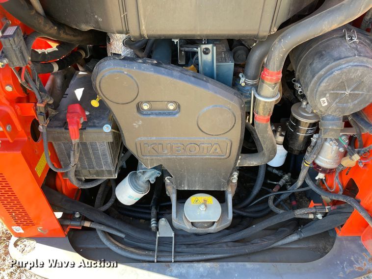 image for item DN7561 2021 Kubota SSV65  skid steer loader