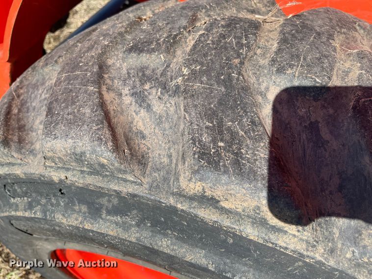 image for item DN7561 2021 Kubota SSV65  skid steer loader