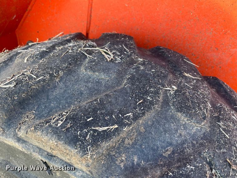 image for item DN7561 2021 Kubota SSV65  skid steer loader