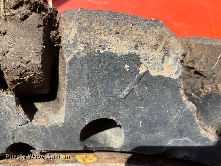 image for item DN7563 2019 Kubota SSV65P  skid steer loader