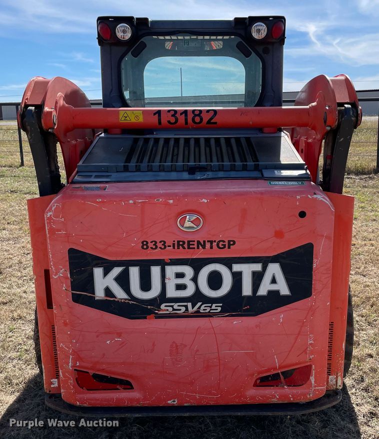 image for item DN7564 2019 Kubota SSV65P  skid steer loader