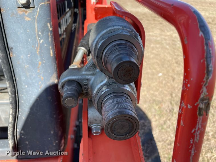 image for item DN7564 2019 Kubota SSV65P  skid steer loader