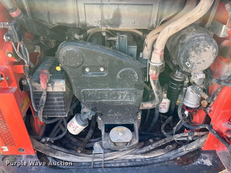 image for item DN7564 2019 Kubota SSV65P  skid steer loader