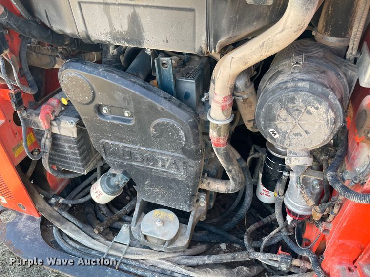 image for item DN7564 2019 Kubota SSV65P  skid steer loader