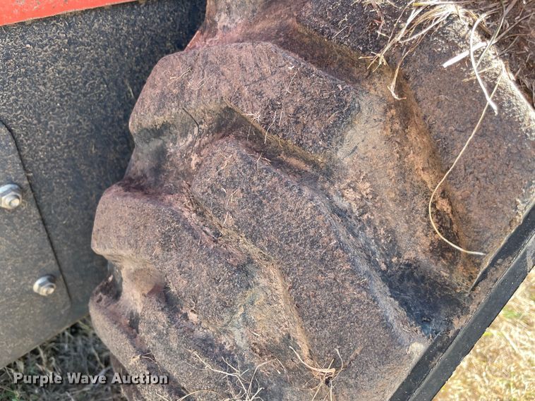 image for item DN7564 2019 Kubota SSV65P  skid steer loader