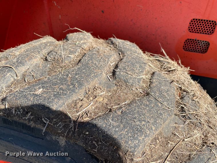 image for item DN7564 2019 Kubota SSV65P  skid steer loader