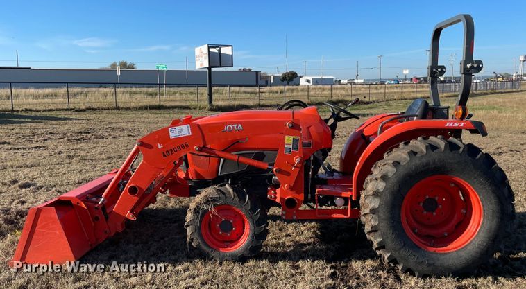 image for item DN7567 2020 Kubota L4701HST  MFWD tractor