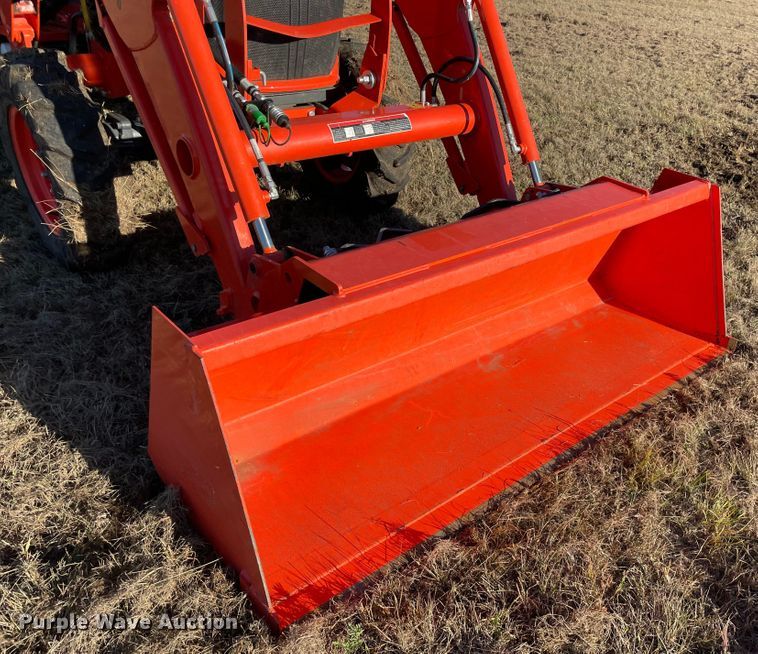 image for item DN7567 2020 Kubota L4701HST  MFWD tractor