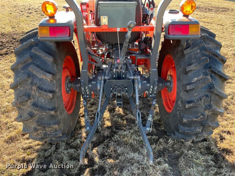 image for item DN7567 2020 Kubota L4701HST  MFWD tractor