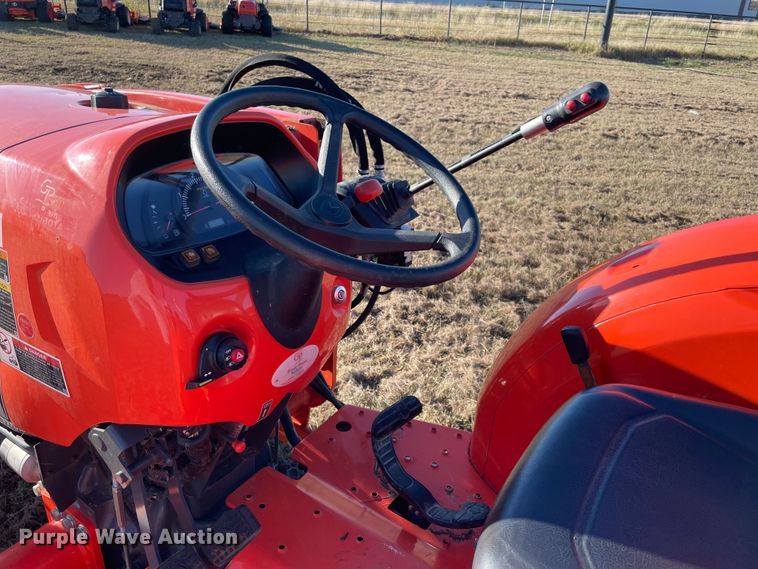 image for item DN7567 2020 Kubota L4701HST  MFWD tractor