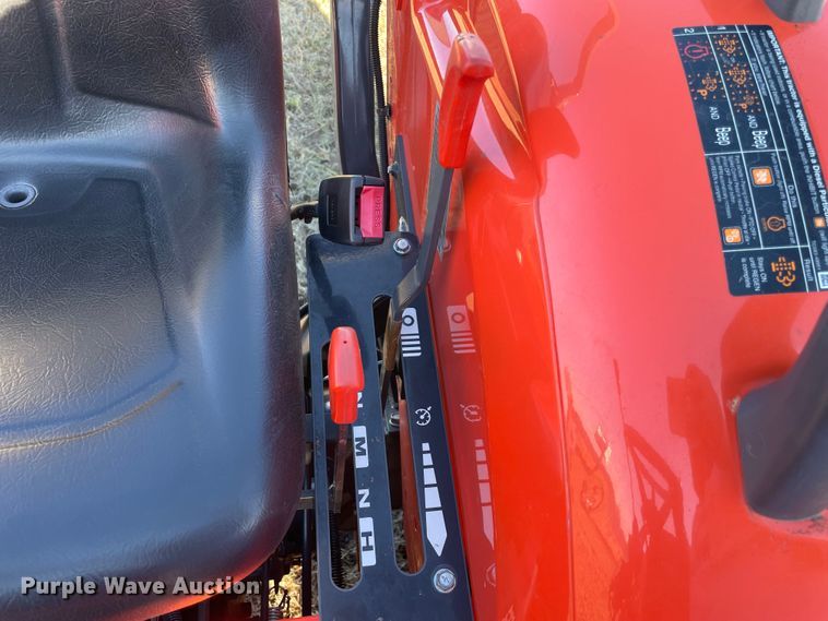 image for item DN7567 2020 Kubota L4701HST  MFWD tractor