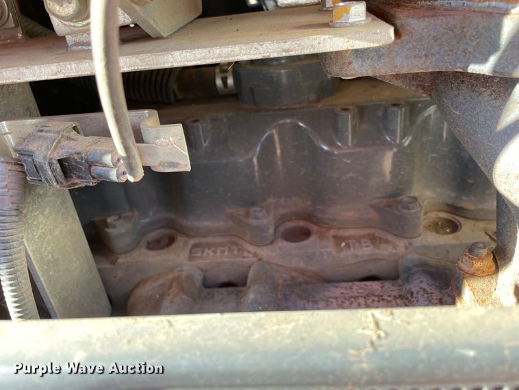 image for item DN7567 2020 Kubota L4701HST  MFWD tractor