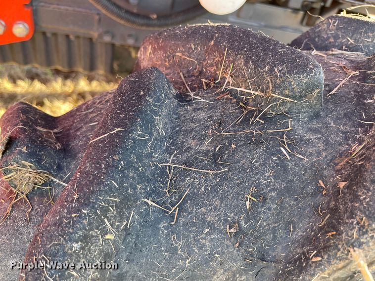 image for item DN7567 2020 Kubota L4701HST  MFWD tractor