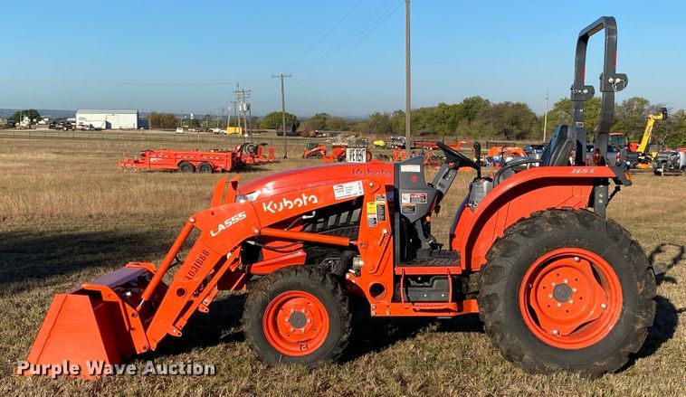 image for item DN7568 2021 Kubota L3560HST  MFWD tractor
