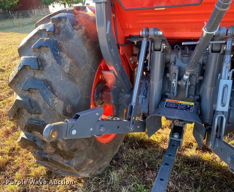 image for item DN7568 2021 Kubota L3560HST  MFWD tractor