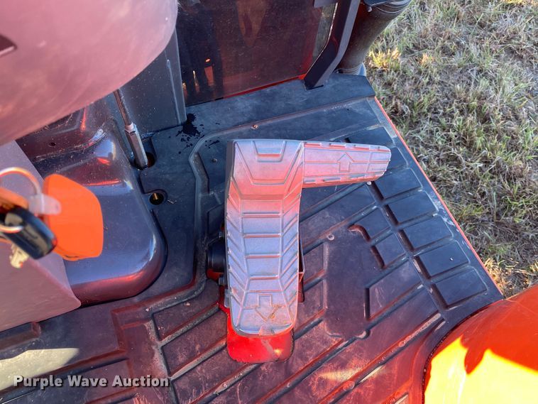 image for item DN7568 2021 Kubota L3560HST  MFWD tractor