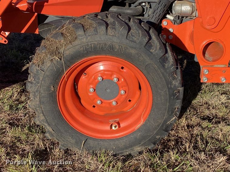 image for item DN7568 2021 Kubota L3560HST  MFWD tractor