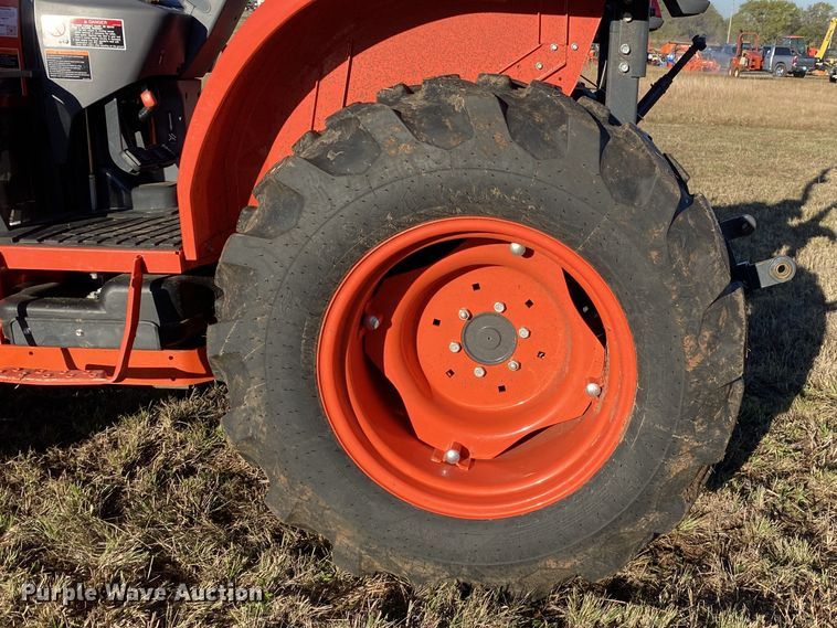 image for item DN7568 2021 Kubota L3560HST  MFWD tractor