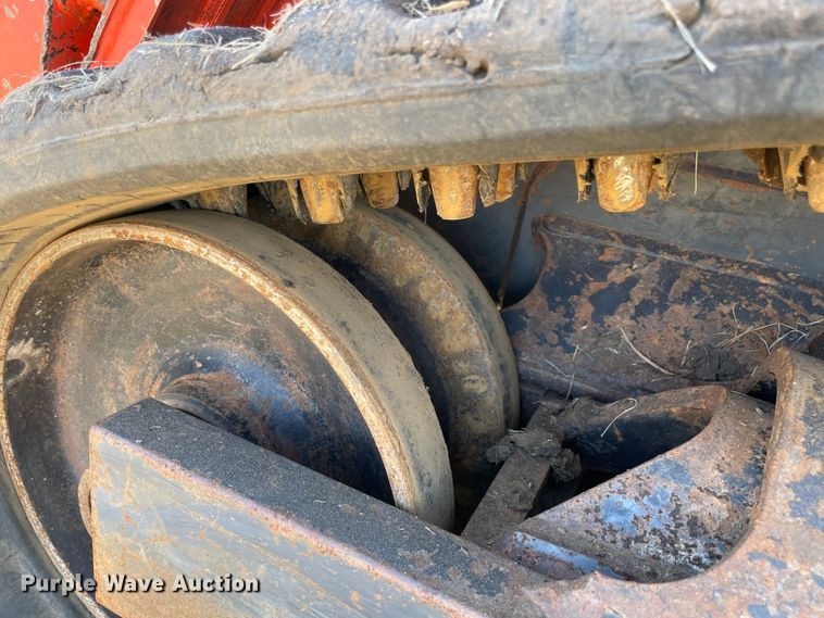 image for item DN7569 2019 Kubota SVL75-2  tracked skid steer loader