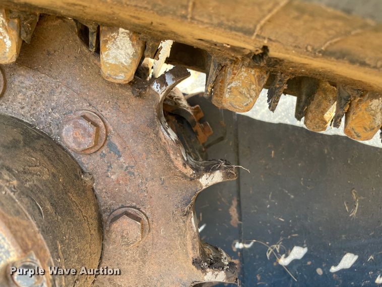 image for item DN7569 2019 Kubota SVL75-2  tracked skid steer loader