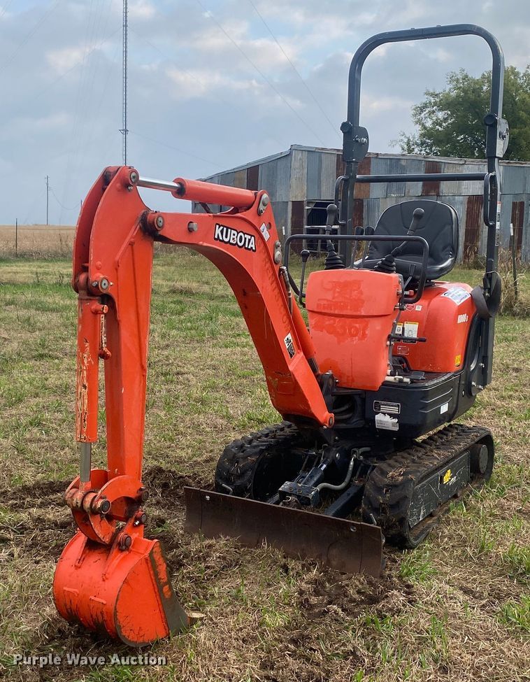 image for item DN7574 2019 Kubota K008-3  mini excavator