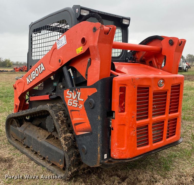 image for item DN7586 2021 Kubota SVL65-2  tracked skid steer loader