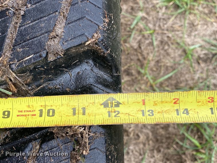 image for item DN7586 2021 Kubota SVL65-2  tracked skid steer loader