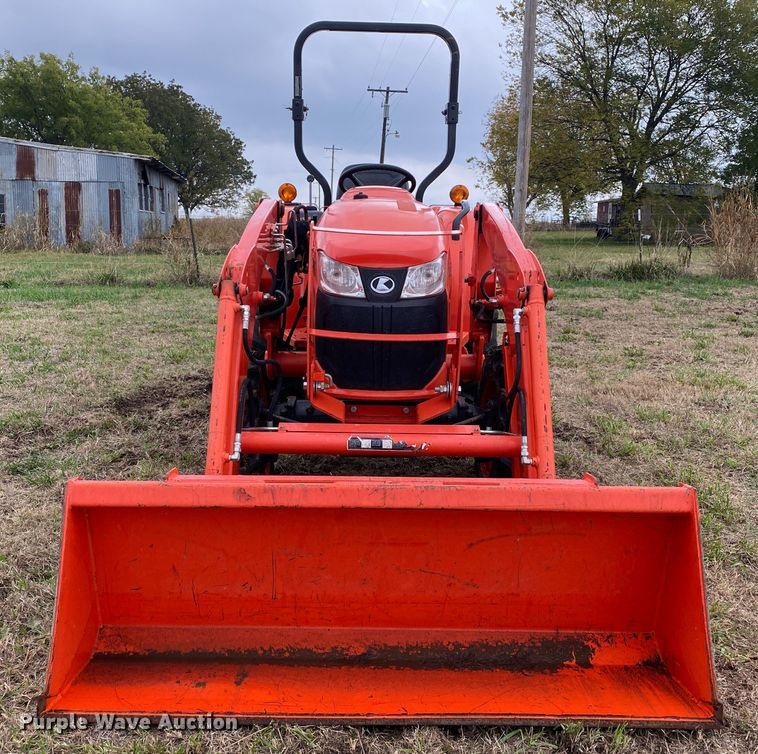 image for item DN7588 2021 Kubota L3901DT  MFWD tractor