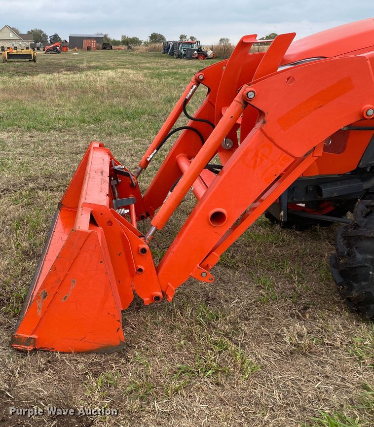 image for item DN7588 2021 Kubota L3901DT  MFWD tractor