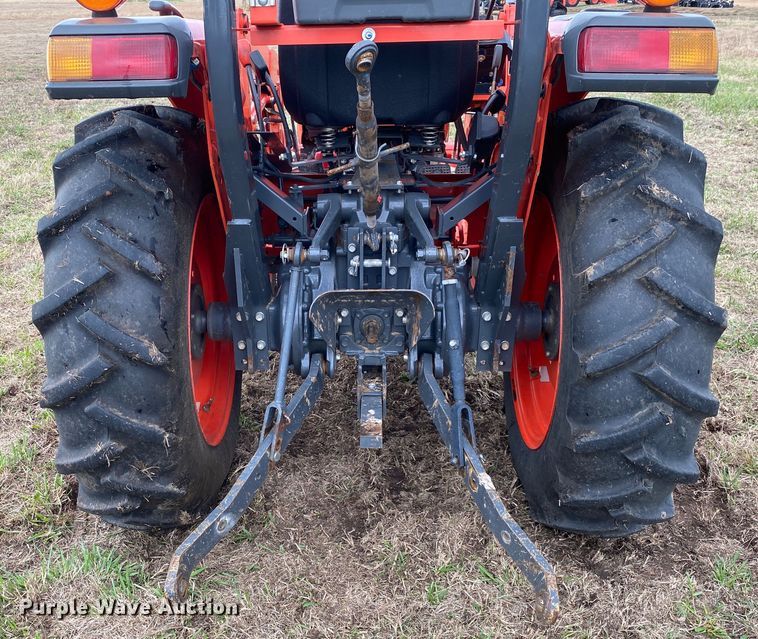 image for item DN7588 2021 Kubota L3901DT  MFWD tractor