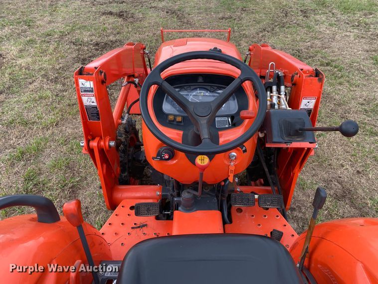 image for item DN7588 2021 Kubota L3901DT  MFWD tractor