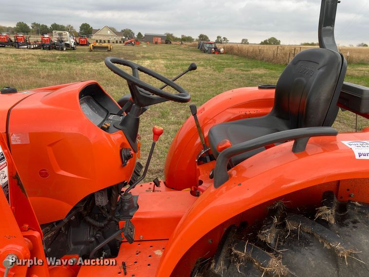 image for item DN7588 2021 Kubota L3901DT  MFWD tractor