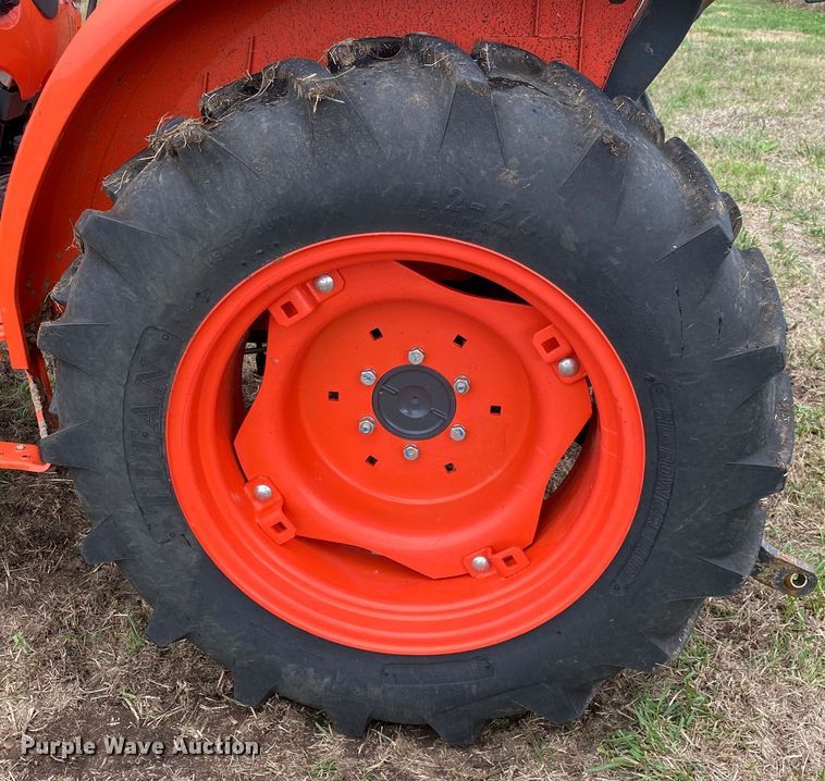 image for item DN7588 2021 Kubota L3901DT  MFWD tractor