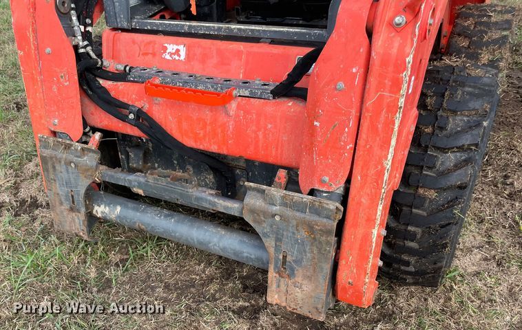 image for item DN7589 2019 Kubota SSV65  skid steer loader