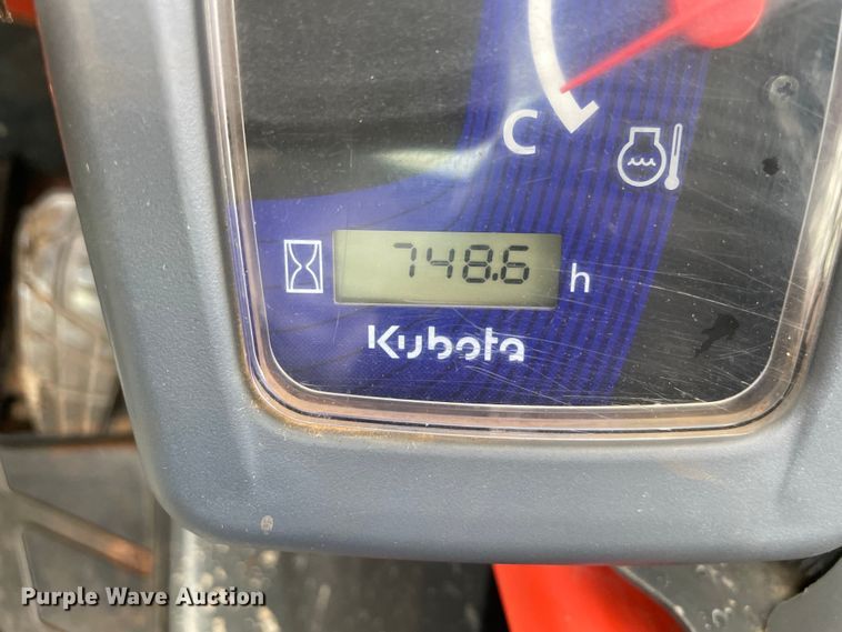 image for item DN7589 2019 Kubota SSV65  skid steer loader