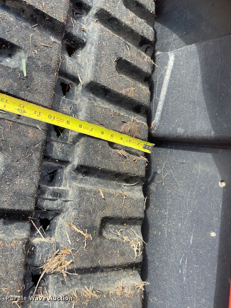 image for item DN7595 2017 Kubota SVL95-2S  tracked skid steer loader