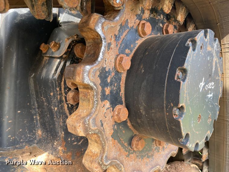 image for item DN7595 2017 Kubota SVL95-2S  tracked skid steer loader