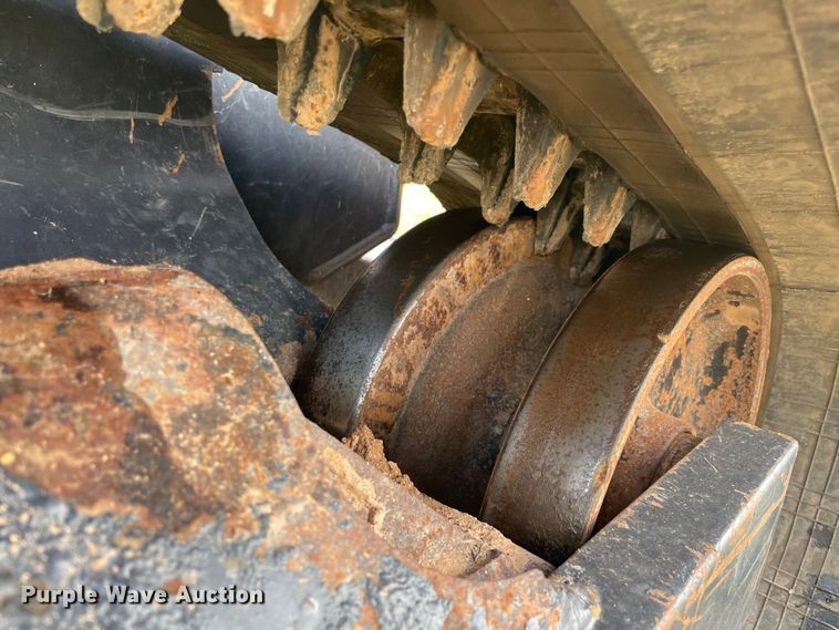 image for item DN7595 2017 Kubota SVL95-2S  tracked skid steer loader