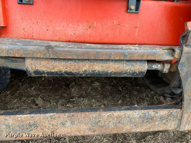 image for item DN7596 2019 Kubota SVL95-2S  tracked skid steer loader