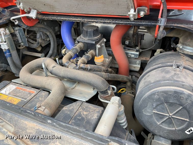 image for item DN7596 2019 Kubota SVL95-2S  tracked skid steer loader