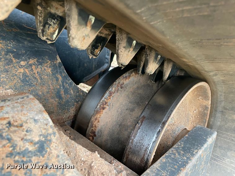 image for item DN7596 2019 Kubota SVL95-2S  tracked skid steer loader