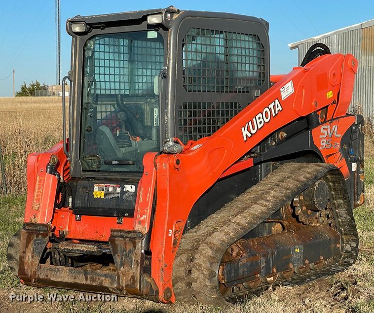 image for item DN7597 2018 Kubota SVL95-2S  tracked skid steer loader