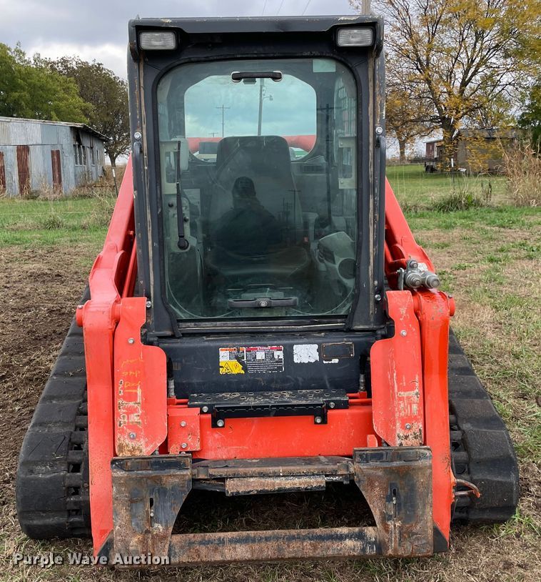 image for item DN7599 2019 Kubota SVL95-2S  tracked skid steer loader