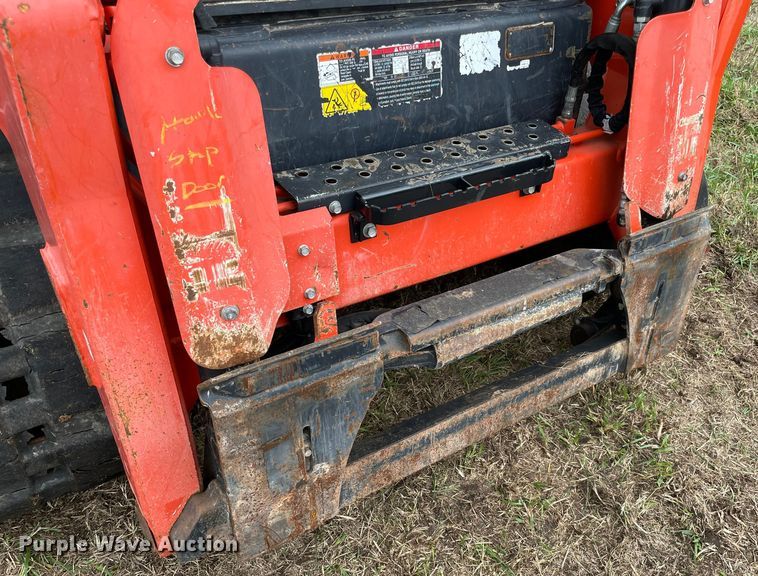 image for item DN7599 2019 Kubota SVL95-2S  tracked skid steer loader
