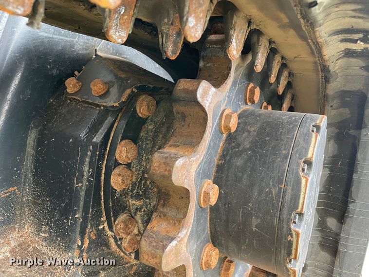 image for item DN7599 2019 Kubota SVL95-2S  tracked skid steer loader