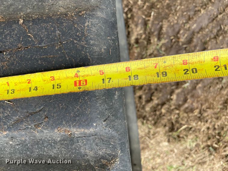 image for item DN7599 2019 Kubota SVL95-2S  tracked skid steer loader